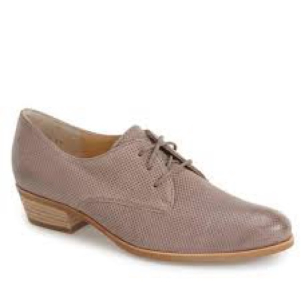Paul Green Dale Sand Taupe Lace Up Suede Leather Lace Up Loafers. Size 7.5.